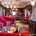 Relais Odeon bar and lounge